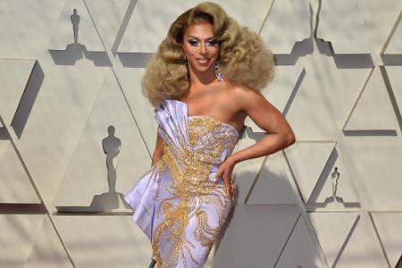 Shangela Laquifa Wadley, eigentlich D.J. Pierce (37), schnupperte bereits Hollywoodluft: Die Texanerin performte neben Lady ...