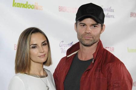 Rachel Leigh Cook und Daniel Gillies: Nach 15 Ehejahren trennt sich die Schauspielerin Mitte Juni von ihrem Ehemann. 