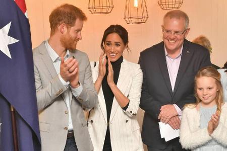 Zum Mittagessen mit dem australischen Premierminister entschied sich Meghan für einen androgynen Look - bestehend aus Skinny...