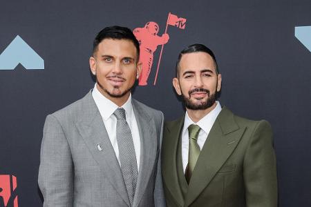 Modedesigner Marc Jacobs (r.) ist seit Anfang April ein verheirateter Mann. Er möchte den Rest seines Lebens mit seinem Part...