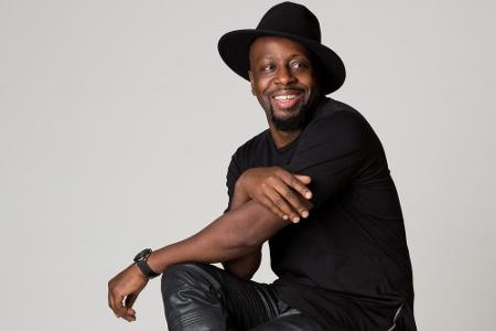 In den letzten Jahren wurde es musikalisch ruhiger um ihn. Anfang 2017 meldete sich Wyclef Jean (48), der durch Hits wie 