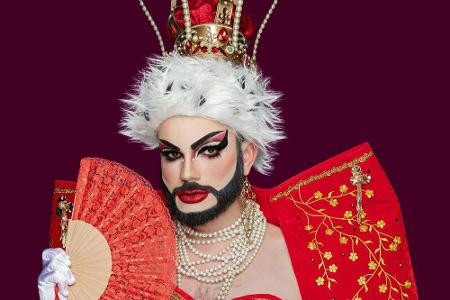 Bambi Mercury: Mit ihren braunen Kulleraugen erinnerte sie bereits in ihrer Kindheit an die Disney-Figur Bambi. Daher auch d...