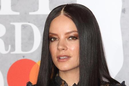 Lily Allen und DJ Daniel Lawrence: Nach drei Jahren Beziehung gibt die Sängerin im Januar offiziell bekannt: 