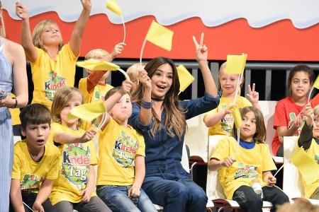 ...vor allem ein Herz für Kinder. Sie setzt sich immer wieder für den guten Zweck ein, wie hier am Kindertag 2017 in Berlin....