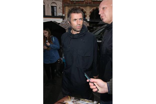 Zehn Jahre ist es her, dass einer der erfolgreichsten Bands überhaupt am Bruderstreit zerbrach: Liam Gallagher und sein Brud...