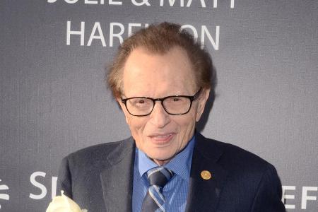 Talkshow-Legende Larry King (85) bekam nach der Diagnose Diabetes-Typ 2 einen Bypass eingesetzt. Zudem hörte er mit dem Rauc...