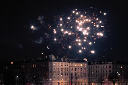 Kopenhagen ist an Silvester eine Reise wert. Hier feiert man traditionell mit Freunden in zahlreichen Bars oder Restaurants....