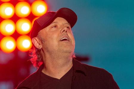 Mitbegründer und Schlagzeuger von Metallica, Lars Ulrich, ist auch ein Weihnachtsbaby gewesen. Am 26. Dezember wird der Däne...