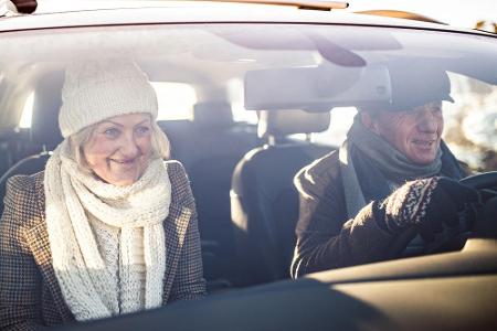 Es kann beim Start der Fahrt mitunter sehr kalt im Auto sein. Die schnellste Abhilfe schafft der Betrieb des Zuheizers - doc...