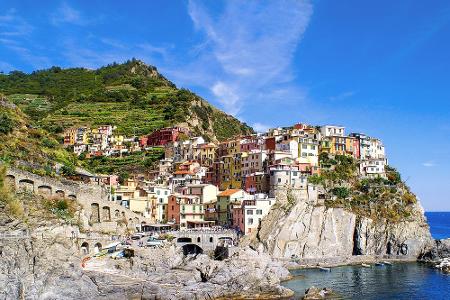 Das malerische Corniglia liegt auf einem Bergvorsprung in rund 100 Meter Höhe. Mit rund 250 Einwohnern ist es das kleinste D...