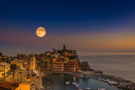 Aufgrund der einzigartigen Architektur gehören die Cinque Terre zusammen mit Porto Venere seit 1997 zum UNESCO-Weltkulturerb...