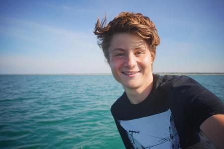 Felix (22) beziehungsweise 