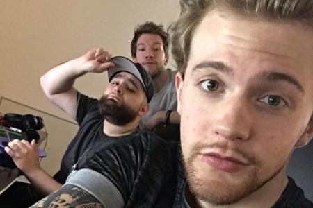 Cengiz Dogrul (26, Mitte), Andre Schiebler (25, vorne) und Jan-Christoph Meyer (26, hinten) betreiben den Kanal 