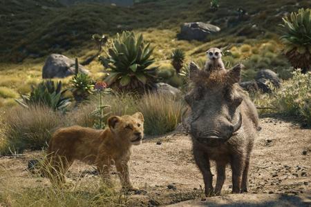 Außerdem gibt es Timon und Pumbaa. Das Erdmännchen und das Warzenschwein haben im Trailer bereits allen die Show gestohlen, ...