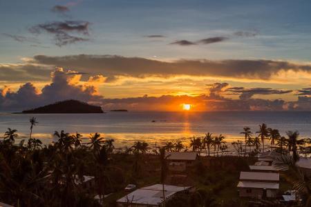 Wallis und Futuna ist ein französisches Überseegebiet in der Südsee, zwischen Samoa und Fidschi. Um den malerischen Sonnenun...