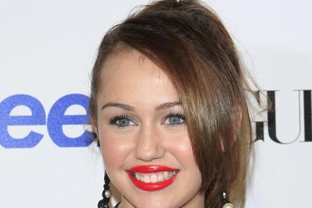 Miley Cyrus (26) spielte bereits in jungen Jahren eine Rolle, die sie fast nicht mehr los wurde: 