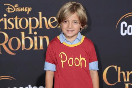 Jeremy Maguire (8) spielt ebenfalls eine Rolle bei 