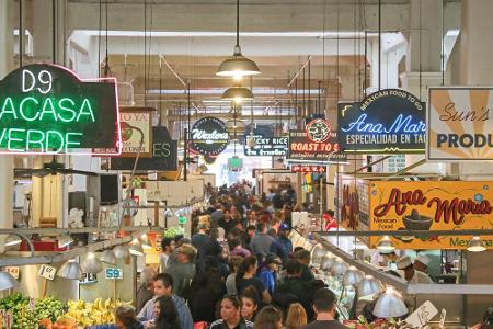 Im Zentrum von Los Angeles befindet sich die 100 Jahre alte Gourmethalle 