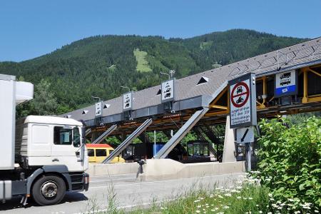 Weiter im Osten Österreichs liegen der 5,5 Kilometer lange Bosrucktunnel und der 8,3 Kilometer lange Gleinalmtunnel. Für den...