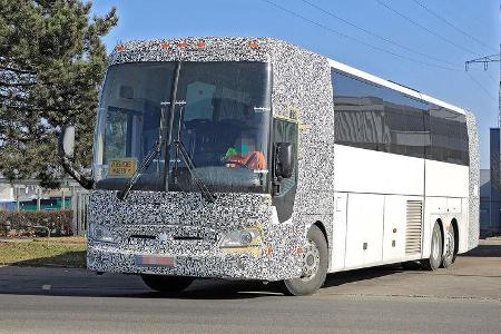 Mercedes Tourismo Reisebus USA Erlkönig
