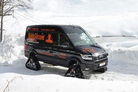 MAN TGE 4x4 Raupenantrieb