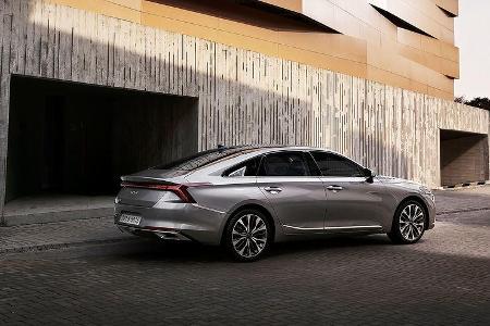03/2021, Kia K8