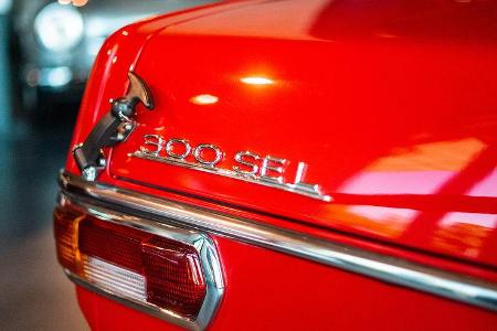 Rote Sau von Arthur Bechtel Classic Motors