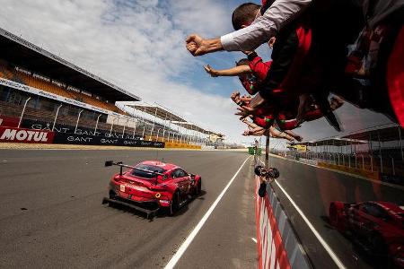 Aston Martin Vantage - Startnummer #90 - Klasse: GTE Am - 24h-Rennen - Le Mans 2020