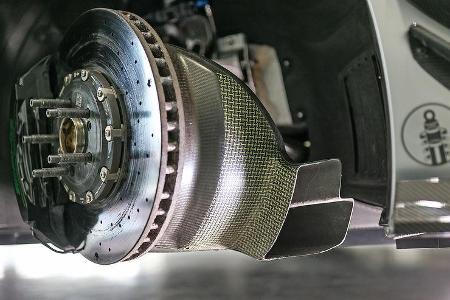 Tikt-Mercedes-AMG GT R Pro, Bremse