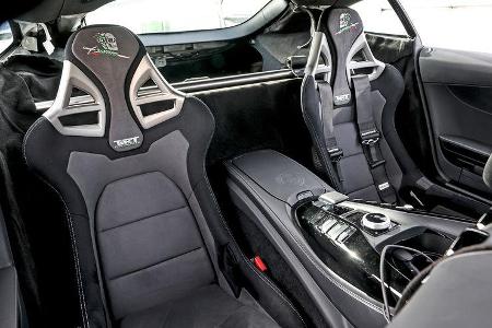 Tikt-Mercedes-AMG GT R Pro, Interieur