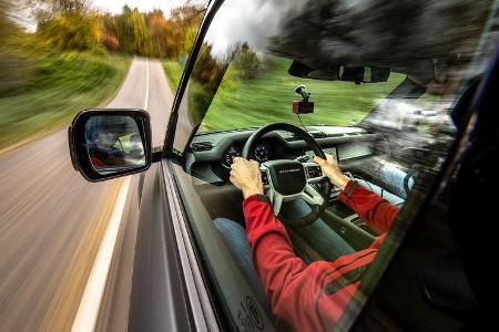 Land Rover Defender 110 D240 S, Exterieur