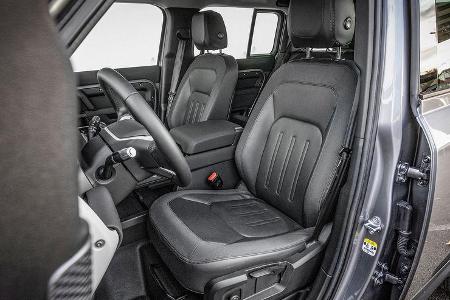 Land Rover Defender 110 D240 S, Interieur