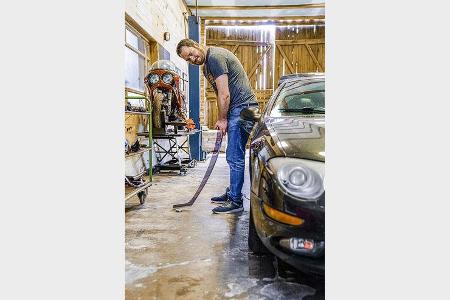 Chrysler 300M, Restaurierung