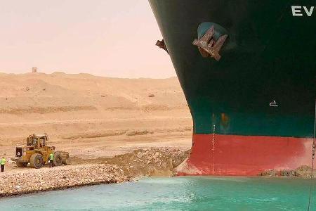 Containerschiff Evergreen Suez Kanal Havarie