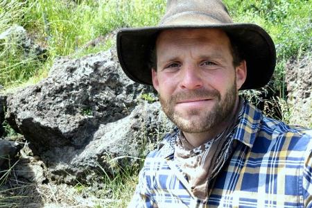 Der 34-jährige Marco ist 2006 mit seinem Bruder und einem Freund nach Chile ausgewandert und hat dort ein Naturprojekt aufge...