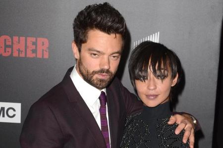 In Hollywood lag im April offenbar wenig Liebe in der Luft. Auch Dominic Cooper und Ruth Negga haben sich nach acht gemeinsa...