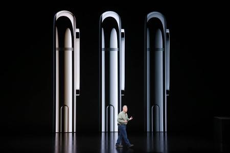 iphone 1 Imago Zuma press.jpg