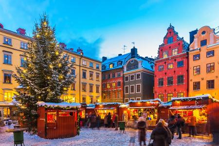 Auch in Schwedens Hauptstadt Stockholm haben Weihnachtsmärkte eine lange Tradition. Auf dem Stortorget in der Altstadt haben...