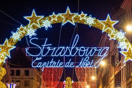 Seit 1570 öffnet der Weihnachtsmarkt im französischen Straßburg seine Pforten. Auch in diesem Jahr (23.11.-30.12.) weht ein ...