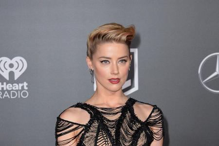 Es kursierten schon Hochzeitspläne, doch dann ging es bei Schauspielerin Amber Heard (31) und Tesla-Gründer Elon Musk (46) g...