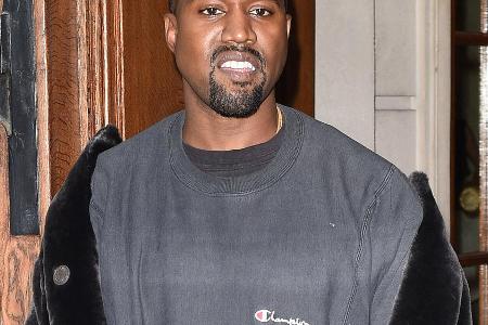 Kanye West im Retro-Champion-Sweater