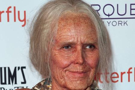 2013 bewies Heidi Klum zu Halloween Mut, als sie als uralte Version ihrer selbst auftrat. Mit Krampfadern, faltigem Gesicht ...