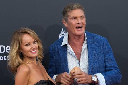 ...Filmstar hatte seiner Liebsten bei einem romantischen Strandpicknick die Frage aller Fragen gestellt. Es ist die dritte E...