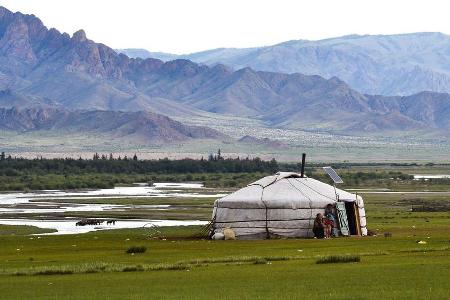 Individuell: Übernachten im Jurten-Lager in der Mongolei