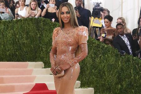 2. Platz: Beyoncé Knowles (35) knackt in diesem Ranking als erster Promi die magische Marke von 100 Millionen Dollar. Um gen...