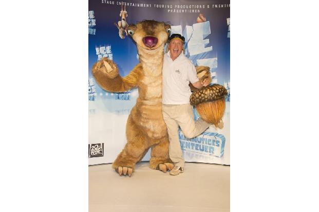 Diese tierische Freundschaft hält bereits 12 Jahre! Als im Jahr 2002 der Animations-Knaller Diese tierische Freundschaft hält bereits 12 Jahre! Als im Jahr 2002 der Animations-Knaller
