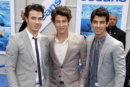 Als Jonas Brothers starteten Nick (23), Joe (26, r.) und Kevin (28, l.) Jonas eine erfolgreiche Musikkarriere. 2013 löste si...