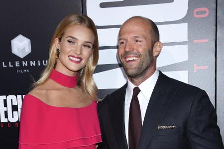 Jason Statham (50) hat seit diesem Jahr seinen eigenen kleinen Action-Star! Der Schauspieler und das Model Rosie Huntington-...