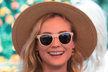 Diane Kruger (38) zeigte bei einem Event in Jersey City, wie man am besten den Kreissägen-Hut trägt. Sie bezauberte mit eine...