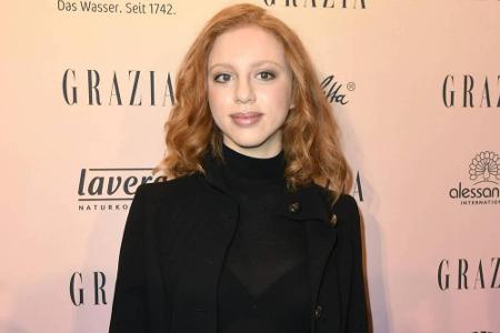 Ein Jahr nach ihrem Laufsteg-Debüt besuchte Anna Ermakova die Berliner Fashion Week als Gast.